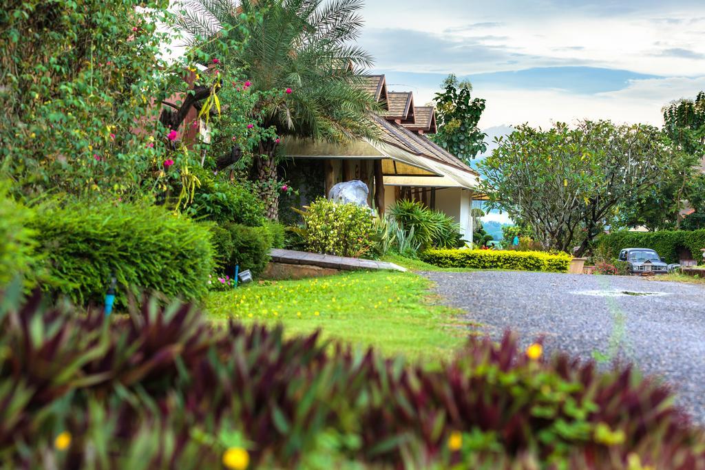 Hotel Phukumhom Khao Yai Wangkata Esterno foto