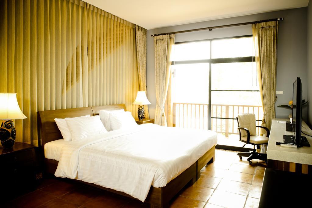 Hotel Phukumhom Khao Yai Wangkata Esterno foto