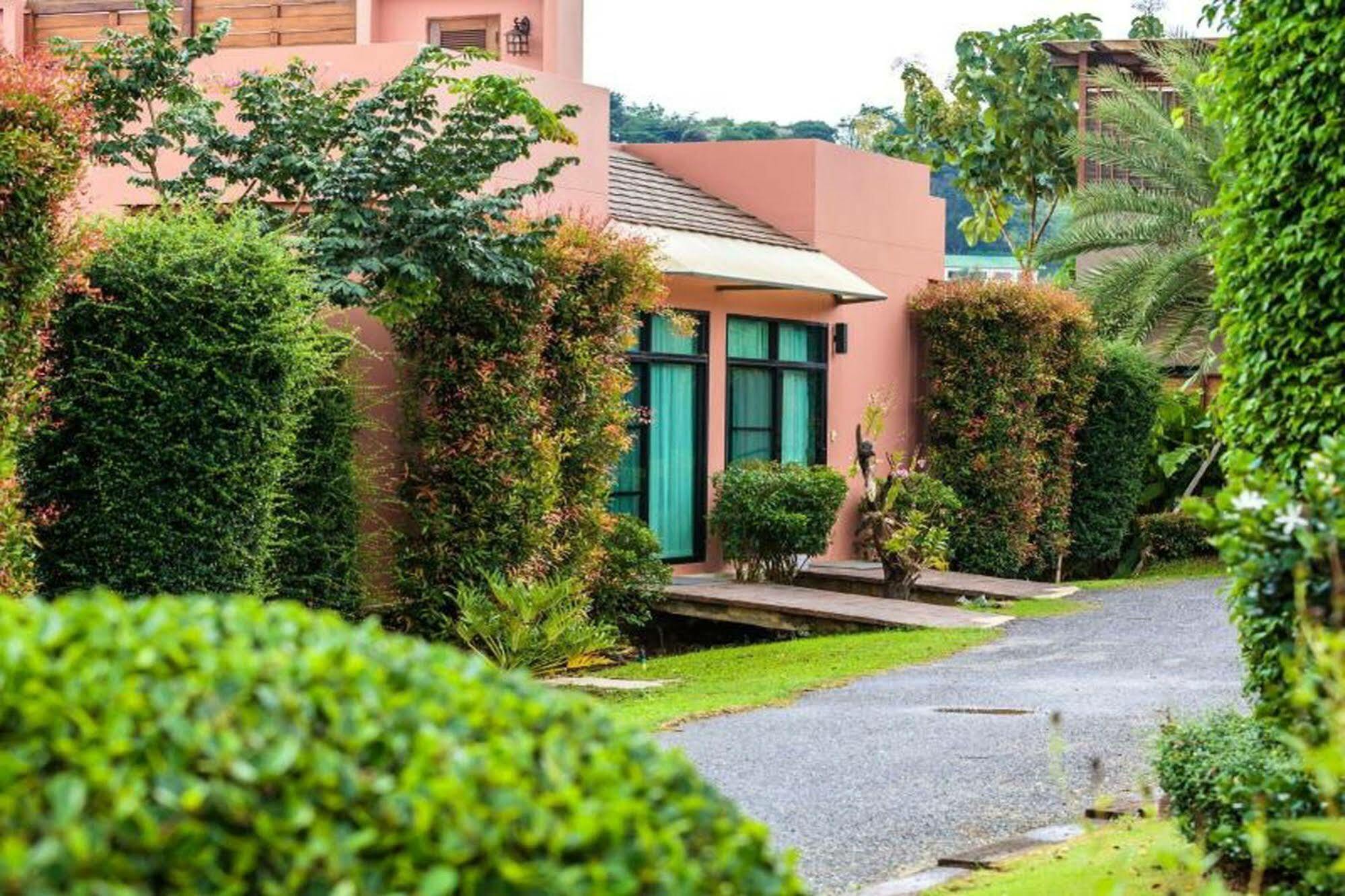 Hotel Phukumhom Khao Yai Wangkata Esterno foto