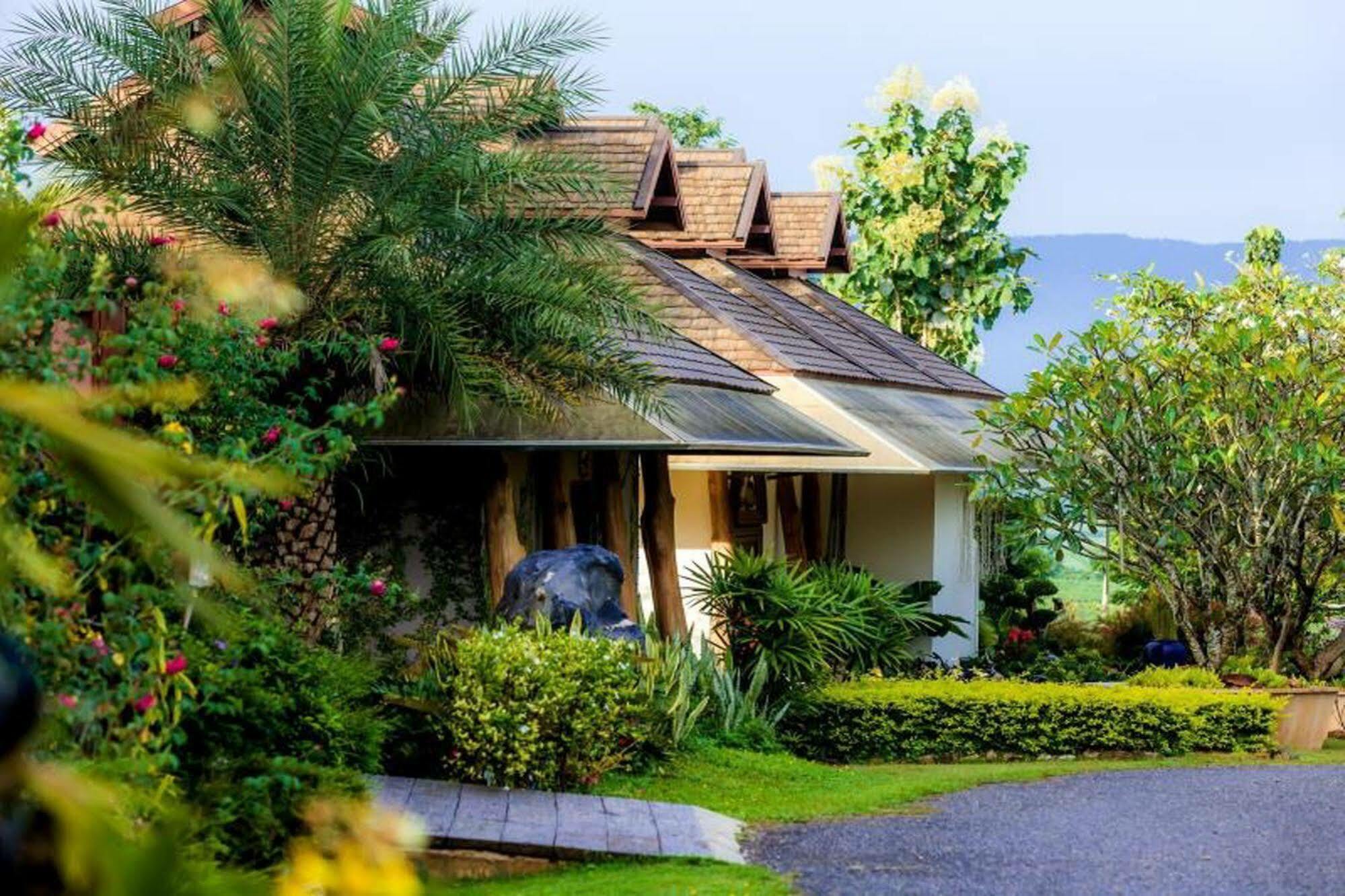 Hotel Phukumhom Khao Yai Wangkata Esterno foto