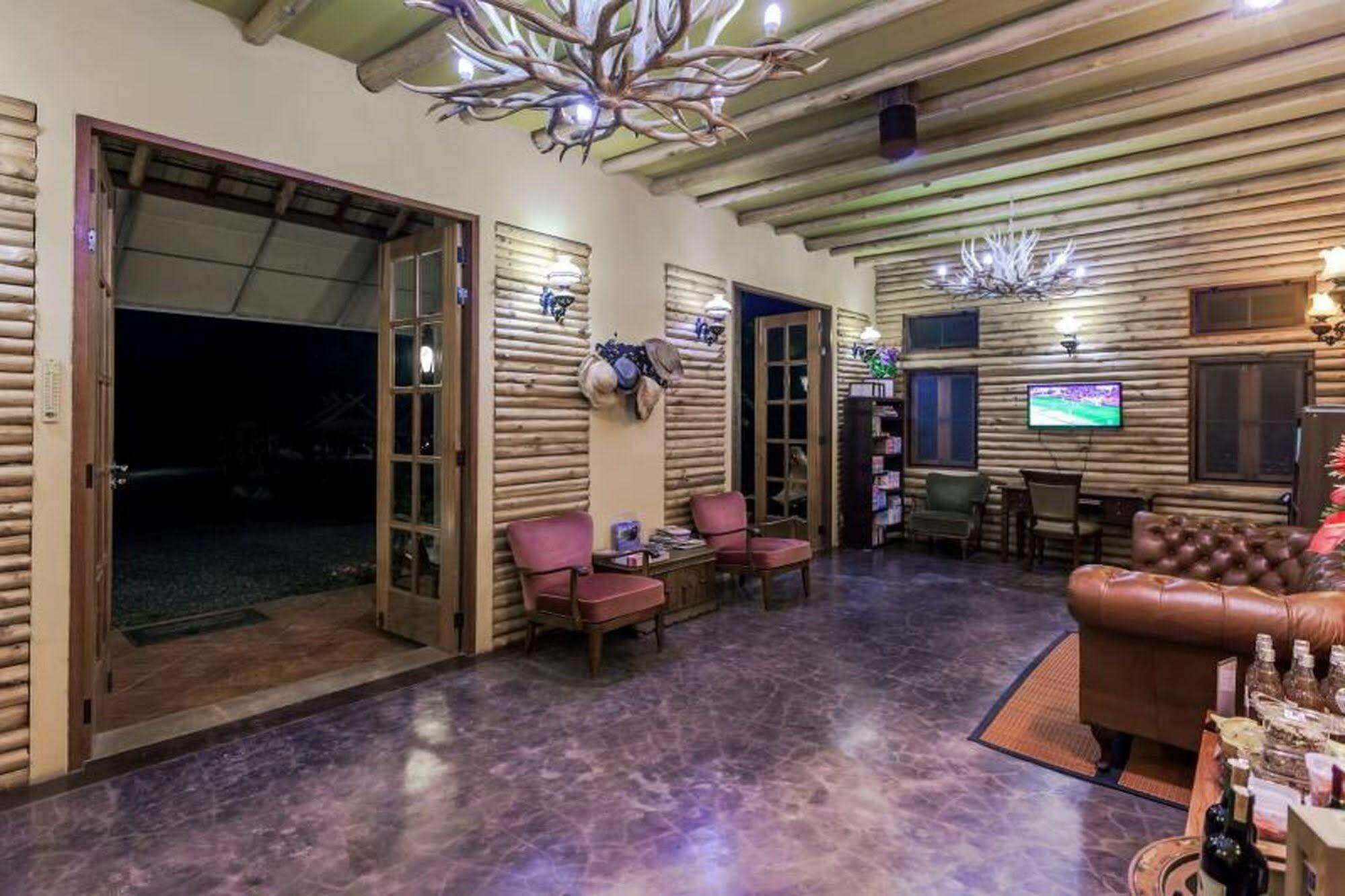 Hotel Phukumhom Khao Yai Wangkata Esterno foto